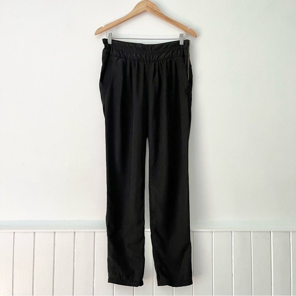 Aritzia Wilfred Black Casbah Lyocell Paperbag Waist Pants Size 4